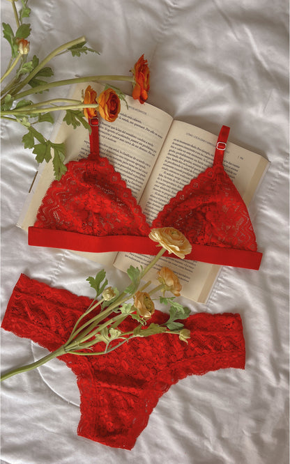 Set Cecily